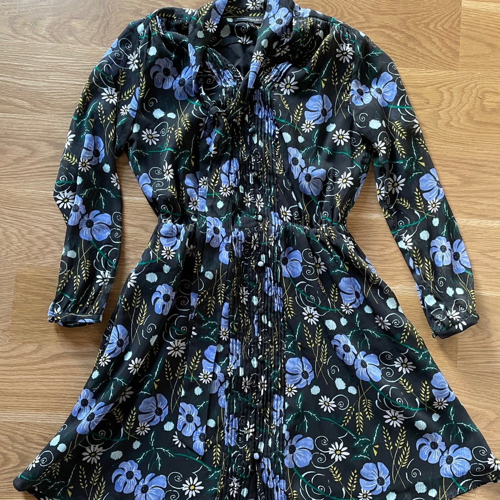 Banana republic tie neck dress size XS petite